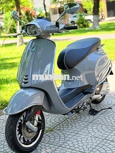Piaggio Vespa Sprint 2025 Xám 3000 km