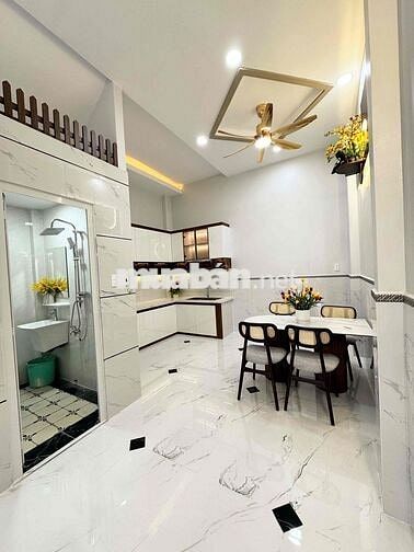 NHÀ MỚI ĐẸP HẬU GIANG - TRUNG TÂM QUẬN 6 - 4,5x12M, 3 TẦNG