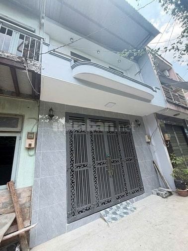 NHÀ SÁT KINH DƯƠNG VƯƠNG ,ĐƯỜNG NGUYỄN TRỌNG TRÍ .Q BT ( TDTSD25M2) .