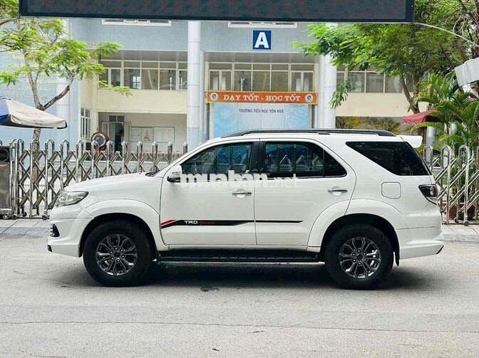 Fortuner Sportivo 4x2AT 2015