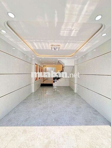 Cho thuê nhà 4 tầng cạnh Vạn Phúc City, 60m2 , HXH, giá 18 triệu 