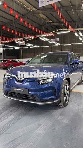 VinFast VF8 S 2024 Xanh SUV