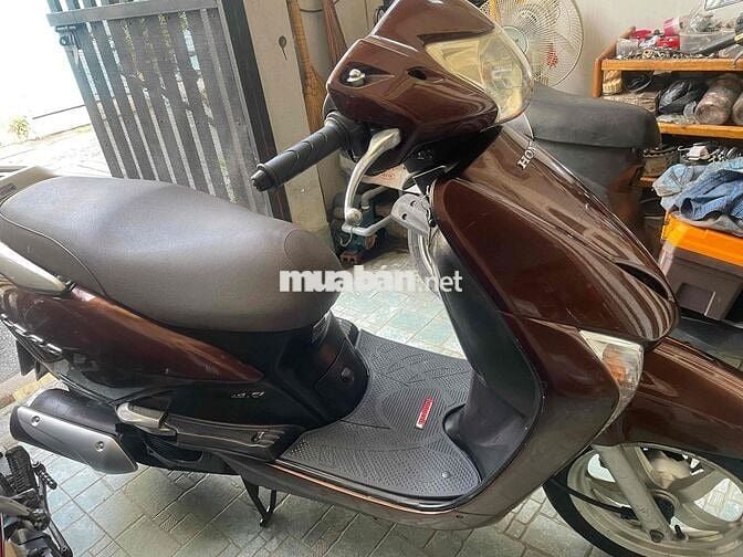Honda Lead 2011 Nâu