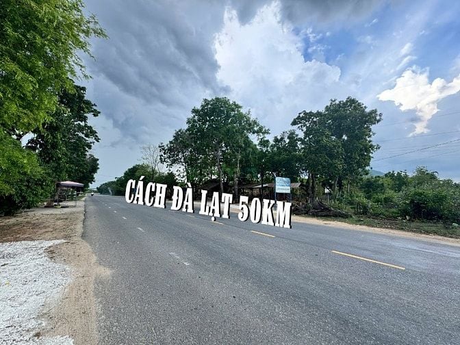 Bán đất Quốc lộ 27A, 6336 m2 view sông, 3,965 tỷ, giá siêu rẻ chỉ 620k