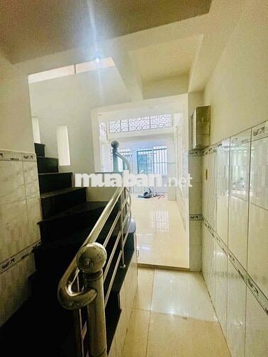 nhà vượng khí TRẦN XUÂN SOẠN, Q7 – GIÁ 4,3 TỶ cần tìm chủ mới