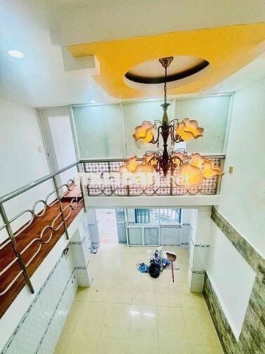 nhà vượng khí TRẦN XUÂN SOẠN, Q7 – GIÁ 4,3 TỶ cần tìm chủ mới