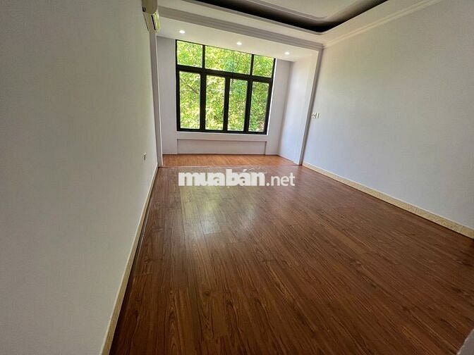 Cho thuê hà riêng phố Minh Khai - mặt ngõ ô tô thông - 40m2 - 4 tầng