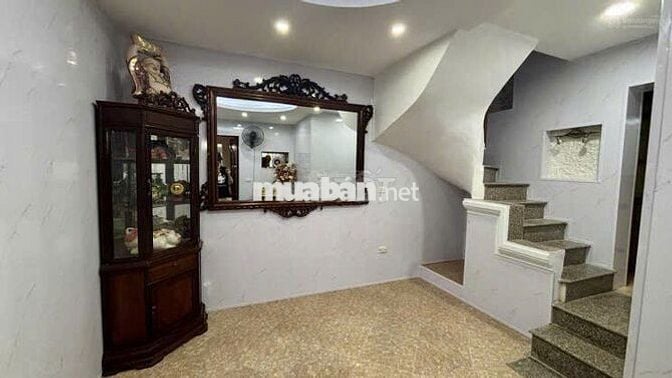 Cho thuê nhà Cảm Hội - Lò Đúc - 22m2 - 4 tầng