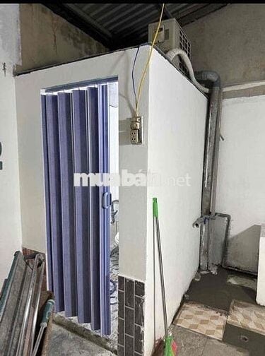 nhà nguyên căn giá rẻ gần trạm y tế hưng long