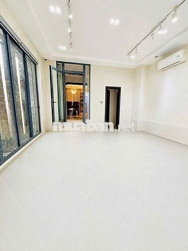 SIÊU PHẨM CĂN GÓC ỐP KÍNH - 176C Đặng Văn Ngữ, P.10, PN - DTSD 400m2