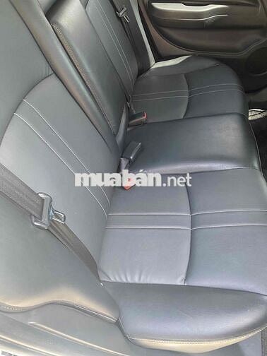 Mitsubishi Attrage Premium 2024 Tự động Bạc