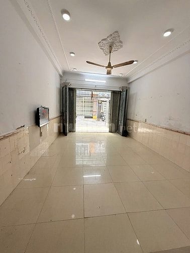 HẺM XE HƠI LÝ PHỤC MAN,QUẬN 7 – 68M² – 3PN – GIÁ 7,95 TỶ