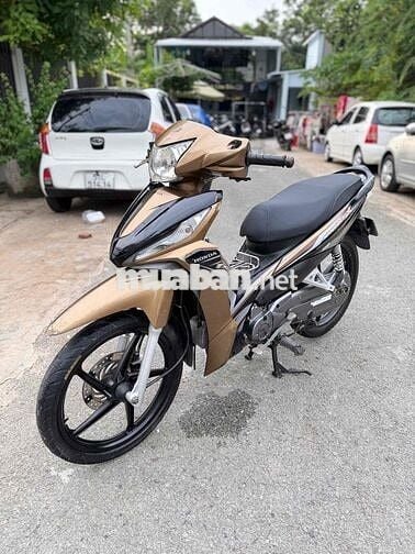 Honda Wave RSX 54zz Vàng đồng, Đen