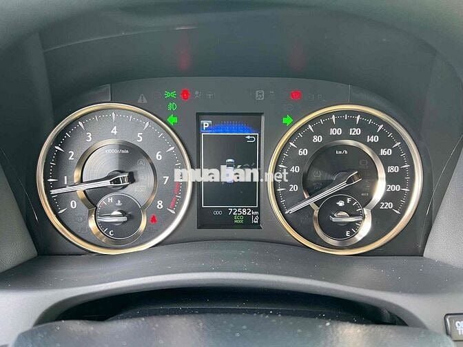 Toyota Alphard 2023 Đen 72 ngàn km