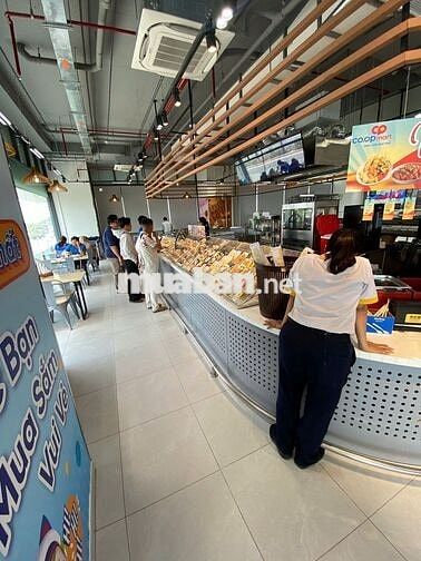 Căn hộ 2PN/2WC Tháp TTTM, 5.2tr/ tháng, Làng Đại Học