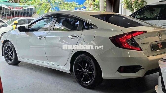 Honda Civic G 2019 68.000 km không lỗi bao check