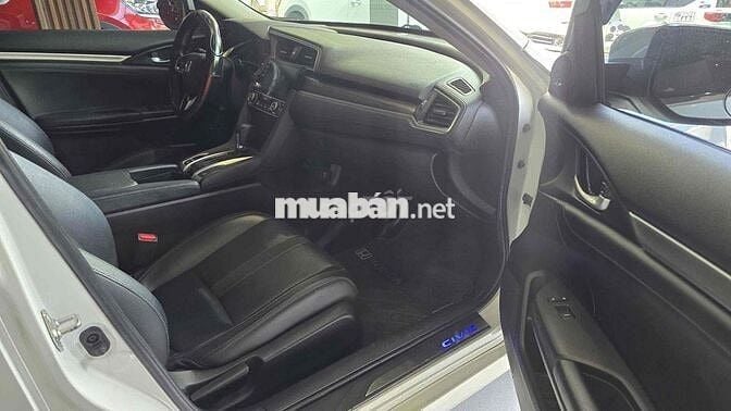 Honda Civic G 2019 68.000 km không lỗi bao check