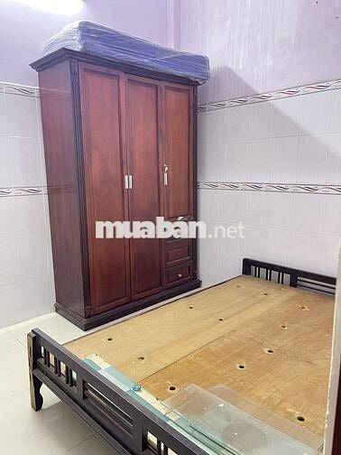 Nhà nguyên căn hẻm 5m P. Tây Thạnh 4x10 1 lầu mới sơn