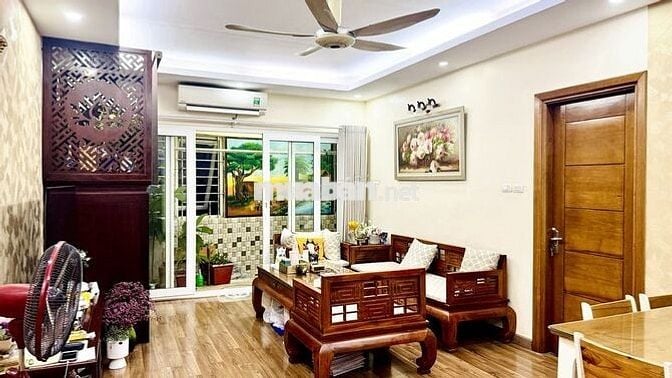 Chính chủ cho thuê căn hộ CT2B Nam Cường 3 PN, DT lớn, đủ đồ