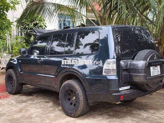 Mitsubishi Pajero V93 2007 Xanh đen 5 chỗ