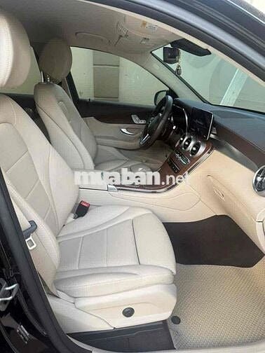 Mercedes Benz GLC 2022 200 4MATIC - 20582 km
