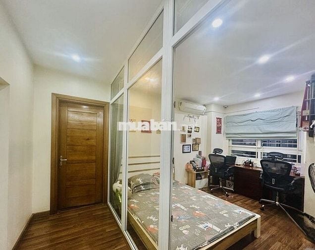 Chính chủ cho thuê căn hộ CT2B Nam Cường 3 PN, DT lớn, đủ đồ