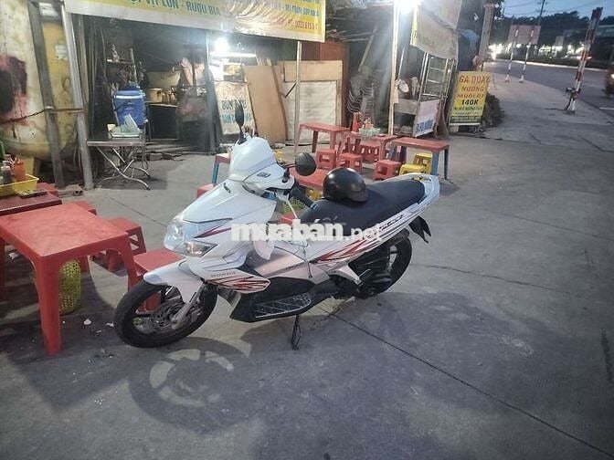 Honda Air Blade Trắng fi