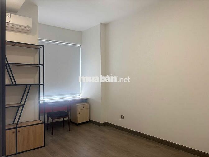 ⭐Q7 BOULEVARD CHO THUÊ GẤP 2PN2WC 70m2 NỘI THẤT CƠ BẢN GIÁ 10 TRIỆU