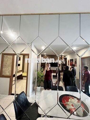 Căn hộ star Tower, TP HCM: có 15 hộ dân ngộp