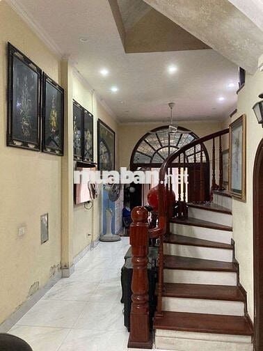 Bán Nhà Phân lô Tô hiệu 50m 5t,ôtô vào nhà,2 mặt ngõ,an sinh tuyệt vời