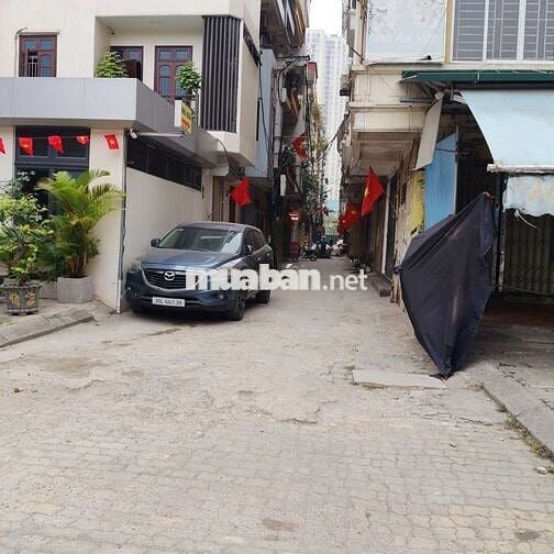 Bán Nhà Phân lô Tô hiệu 50m 5t,ôtô vào nhà,2 mặt ngõ,an sinh tuyệt vời