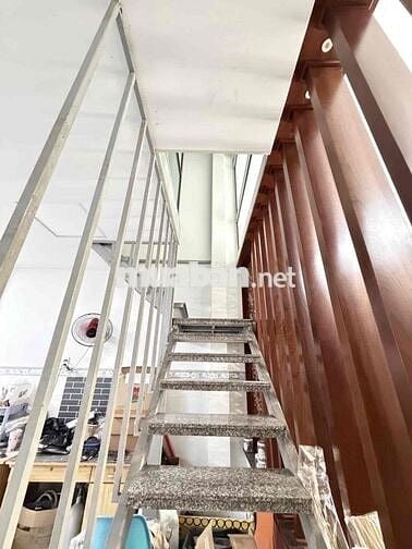 Nhà Đẹp 2 Tầng — Lê Văn Quới Bình Trị Đông 60m2 • 4M x 15M Hướng Đông