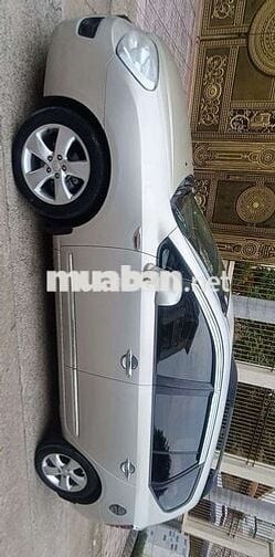 KIA CARENS 2.0 AT_ 7 chỗ Tự động