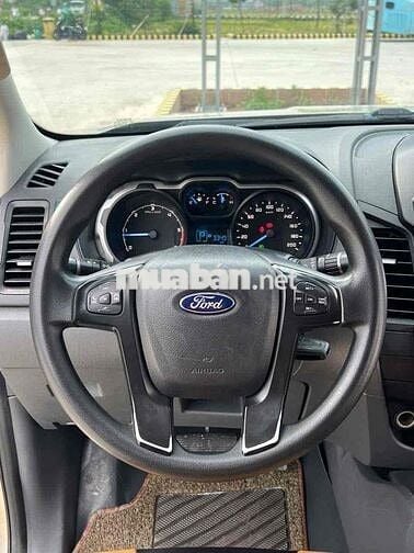 Ford Ranger 2016 Tự động Vàng cát 5 chỗ