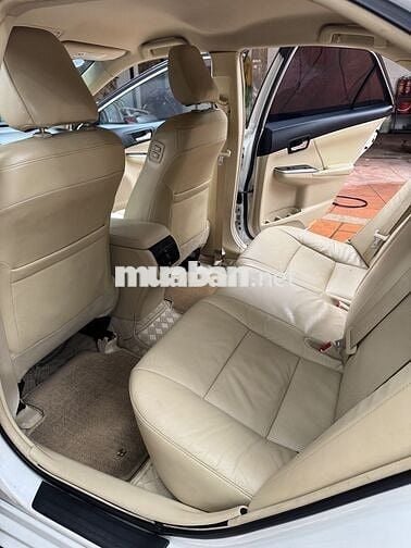 Toyota Camry 2.0E 2018 80000 km Trắng