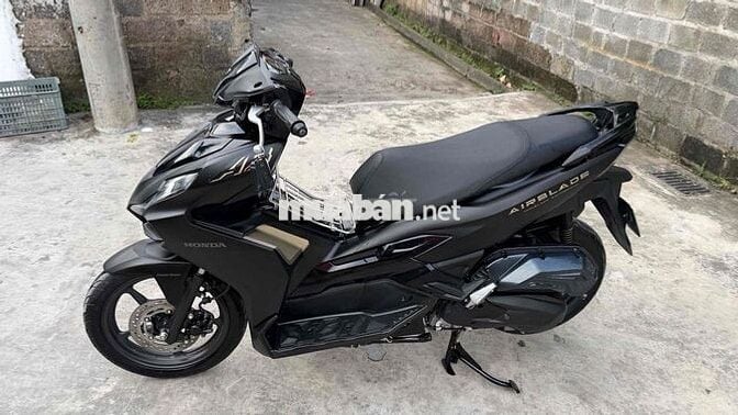Honda Air Blade 2025 Đen 10000 km