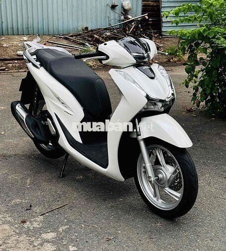 Honda SH 150i 2022 mau Trắng xe zin 9 chủ ký