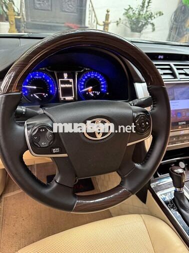 Toyota Camry 2.0E 2018 80000 km Trắng