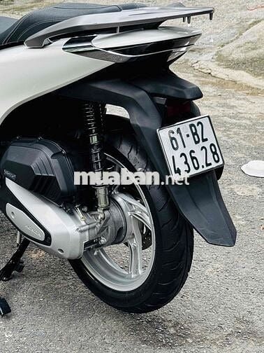 Honda SH 150i 2022 mau Trắng xe zin 9 chủ ký