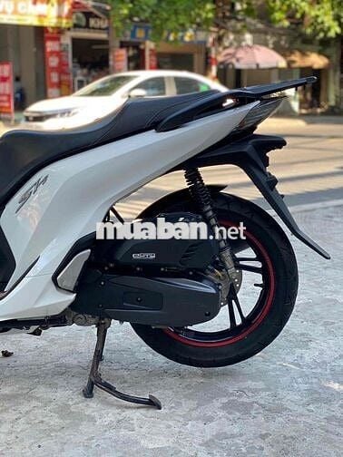 Honda SH Trắng