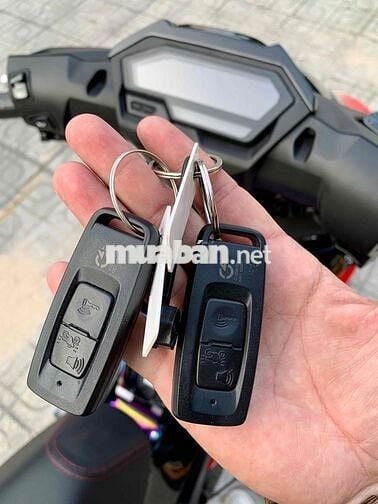 Winner R 2025 Hồ Sơ Cầm Tay Odo 2.000Km Xe Như Mới