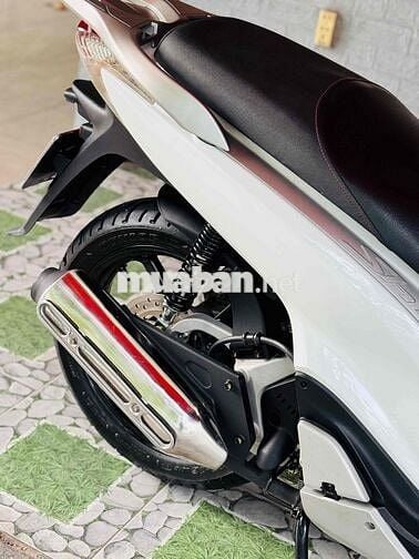 Honda SH 150i 2009 Trắng đen spoty nhập ý