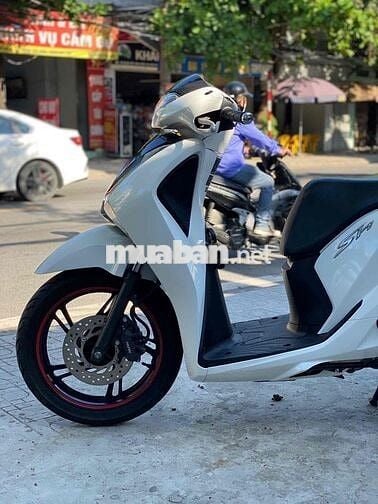 Honda SH Trắng