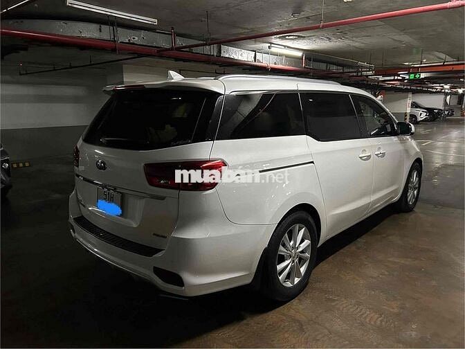 Kia Sedona 2021 3.3 Premium Xăng Trắng 8.200km