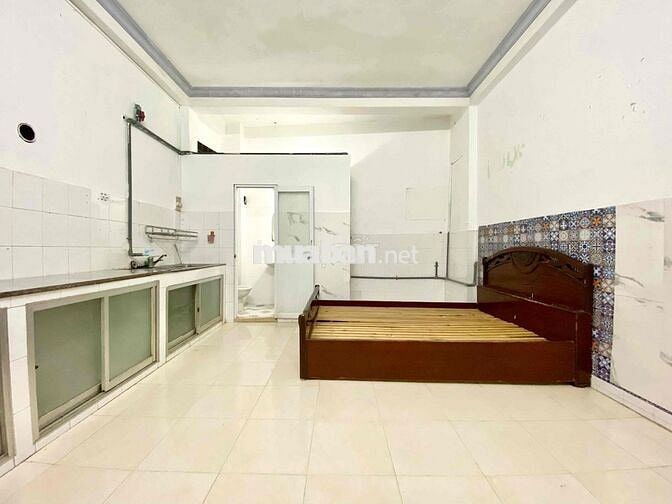 Chỉ 3tr có ngay phòng rông 30m2 cửa sổ trời ngay ngã 6 gò vấp