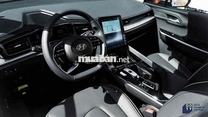 Hyundai Custin  2024 Trắng Số tự động 7 chỗ
