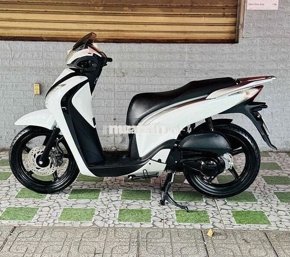 Honda SH 150i 2009 Trắng đen spoty nhập ý