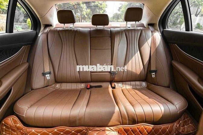 Mercedes E250 facelift 2018 Trắng/ nt nâu giá tốt
