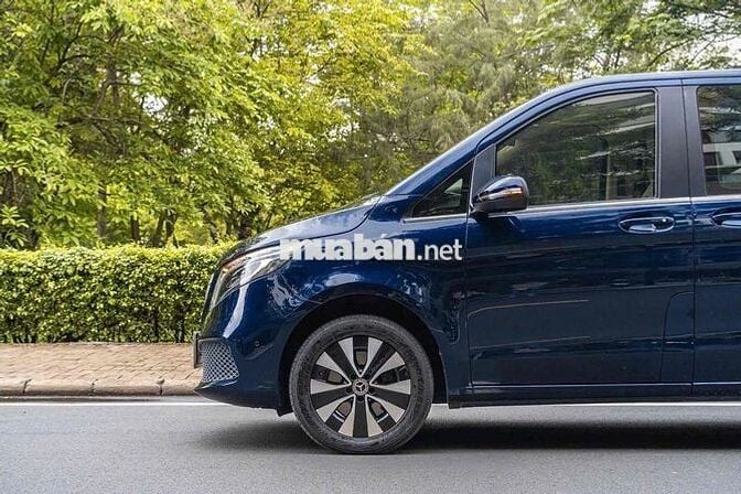 Mercedes V250 Luxury 2021 Xanh cavansite siêu đẹp