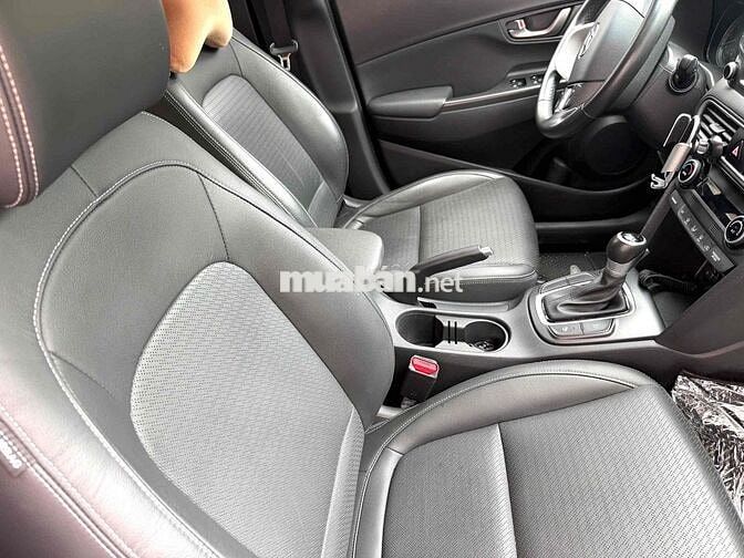 Hyundai Kona 2.0 Đặc Biệt 2020 48.000 km Trắng